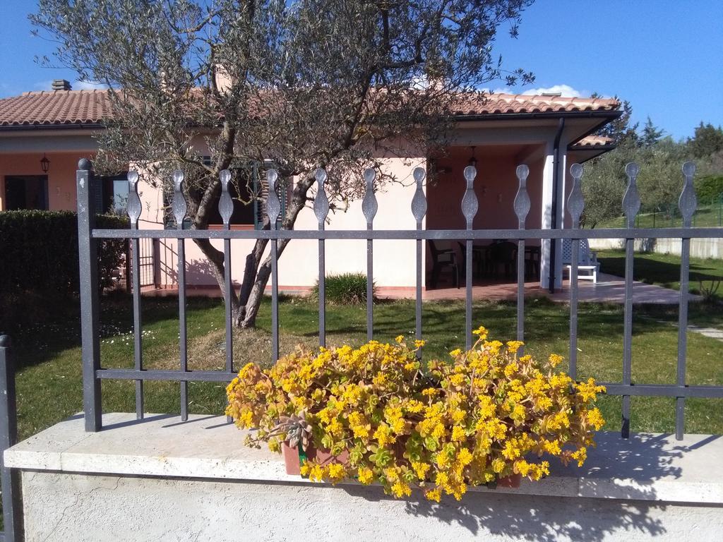 Residence Ai Campi Da Golf Saturnia Eksteriør bilde