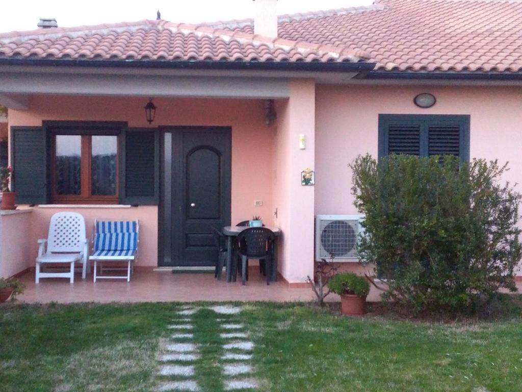 Residence Ai Campi Da Golf Saturnia Eksteriør bilde