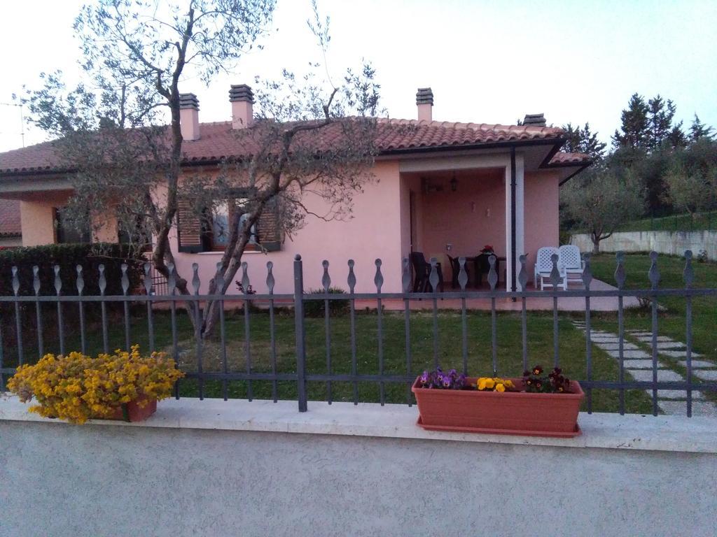 Residence Ai Campi Da Golf Saturnia Eksteriør bilde