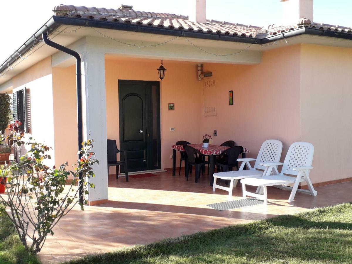 Residence Ai Campi Da Golf Saturnia Eksteriør bilde